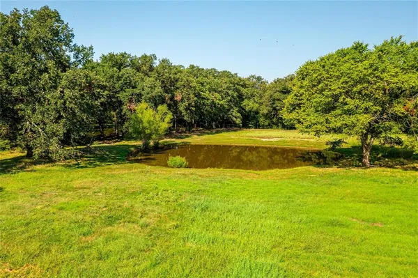 $619,900 | 4542 Fireman's Lane, Lone Oak, TX 75453