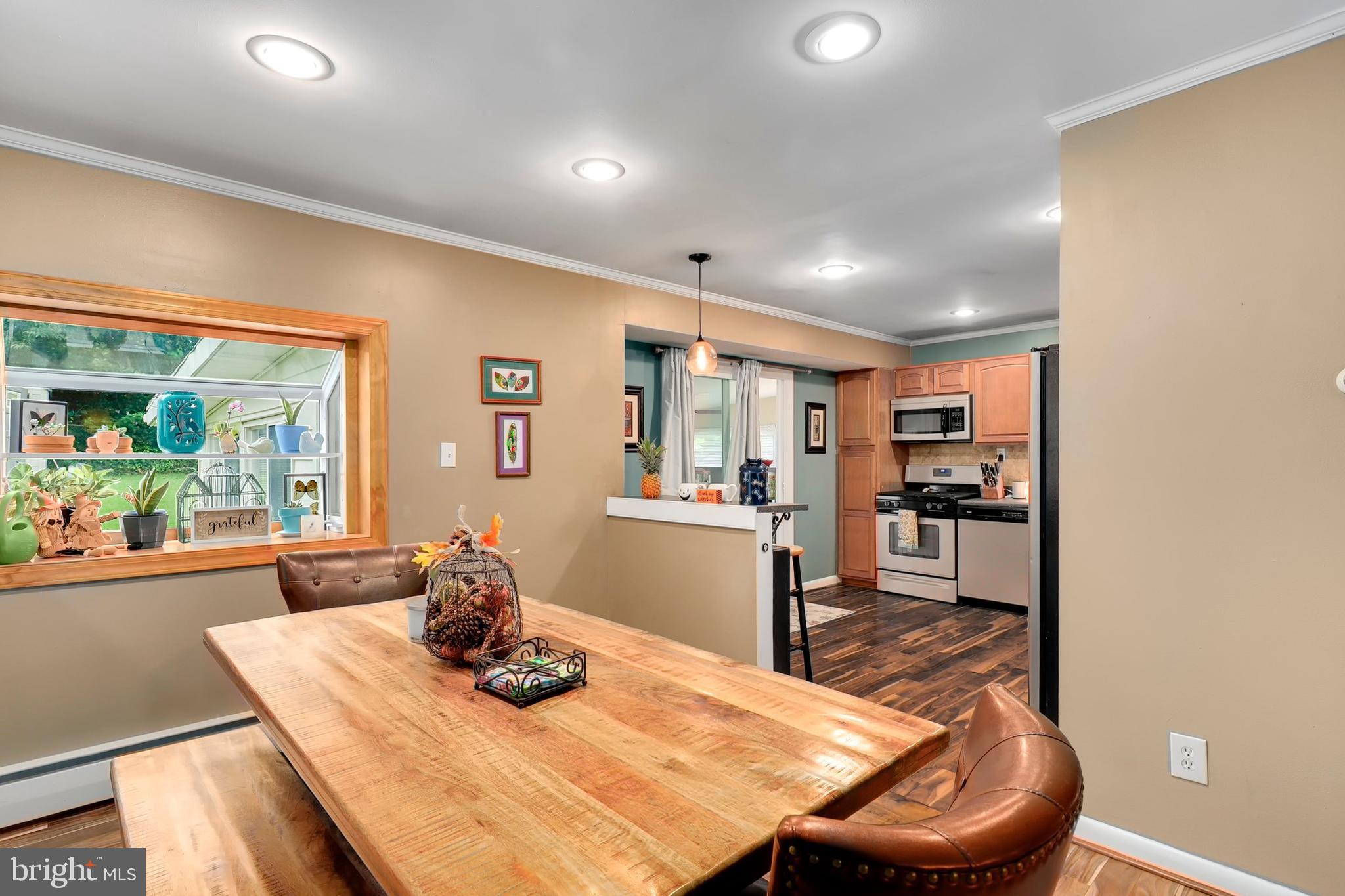 1204 Hillcrest Road Odenton, MD 21113 - Photo 8 of 38 Gallery Image 8