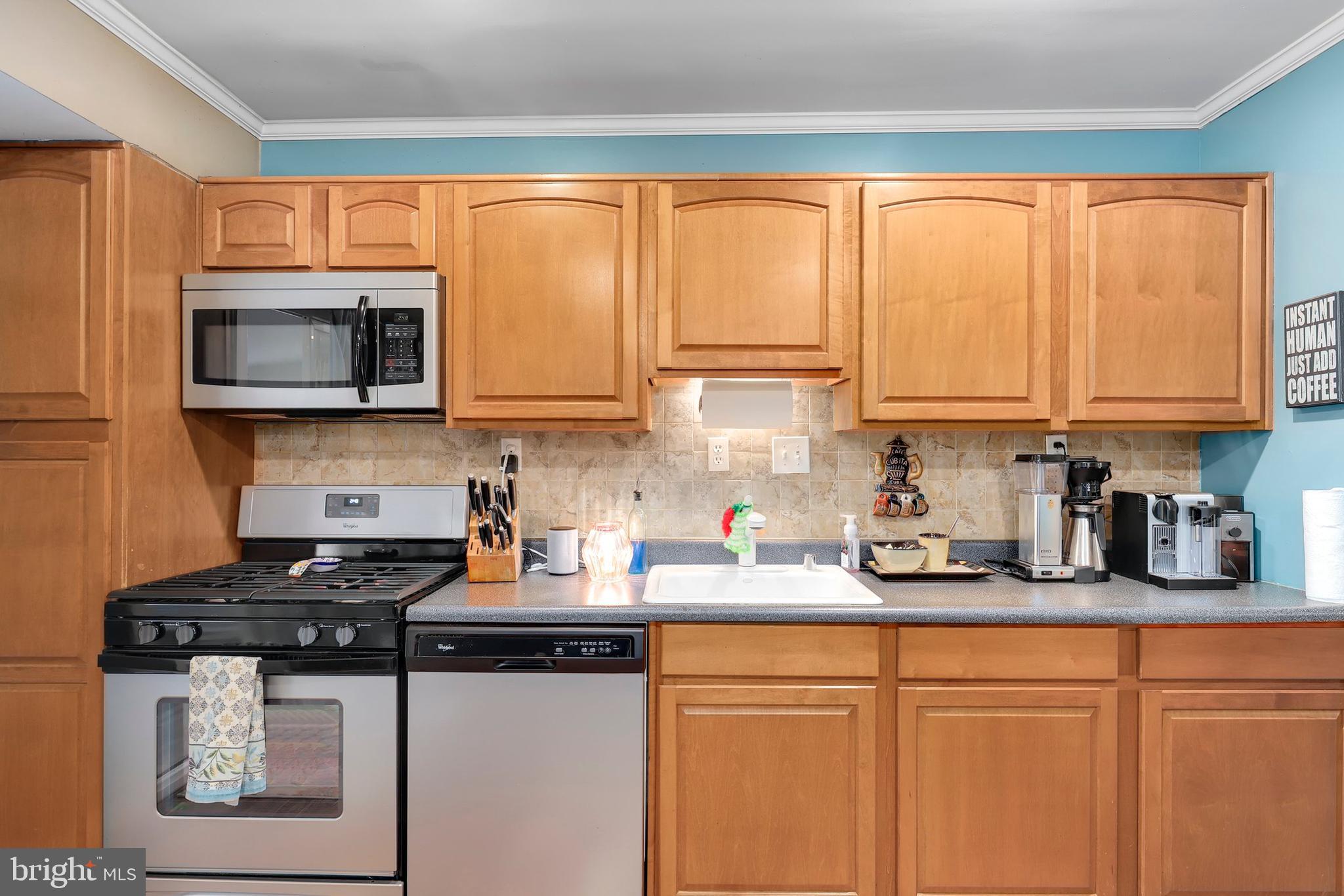 1204 Hillcrest Road Odenton, MD 21113 - Photo 9 of 38 Gallery Image 9