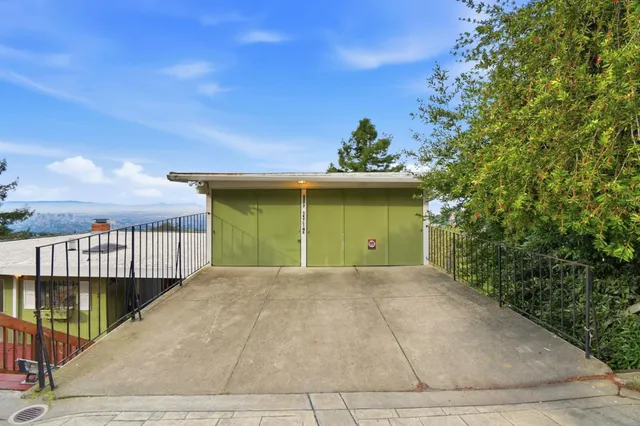 $598,000 | 6077 Skyline Boulevard, Oakland, CA 94611