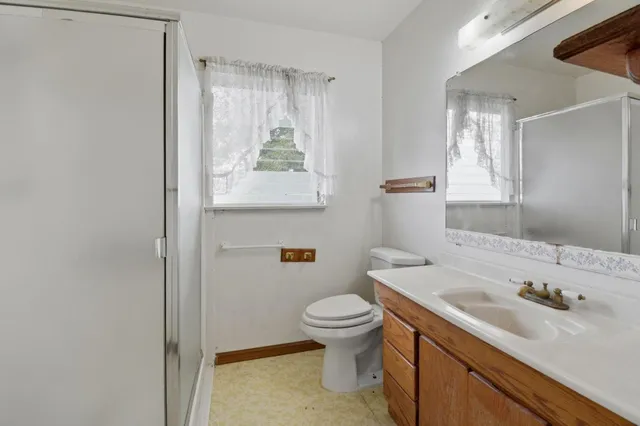 $598,000 | 6077 Skyline Boulevard, Oakland, CA 94611