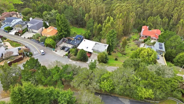 $598,000 | 6077 Skyline Boulevard, Oakland, CA 94611