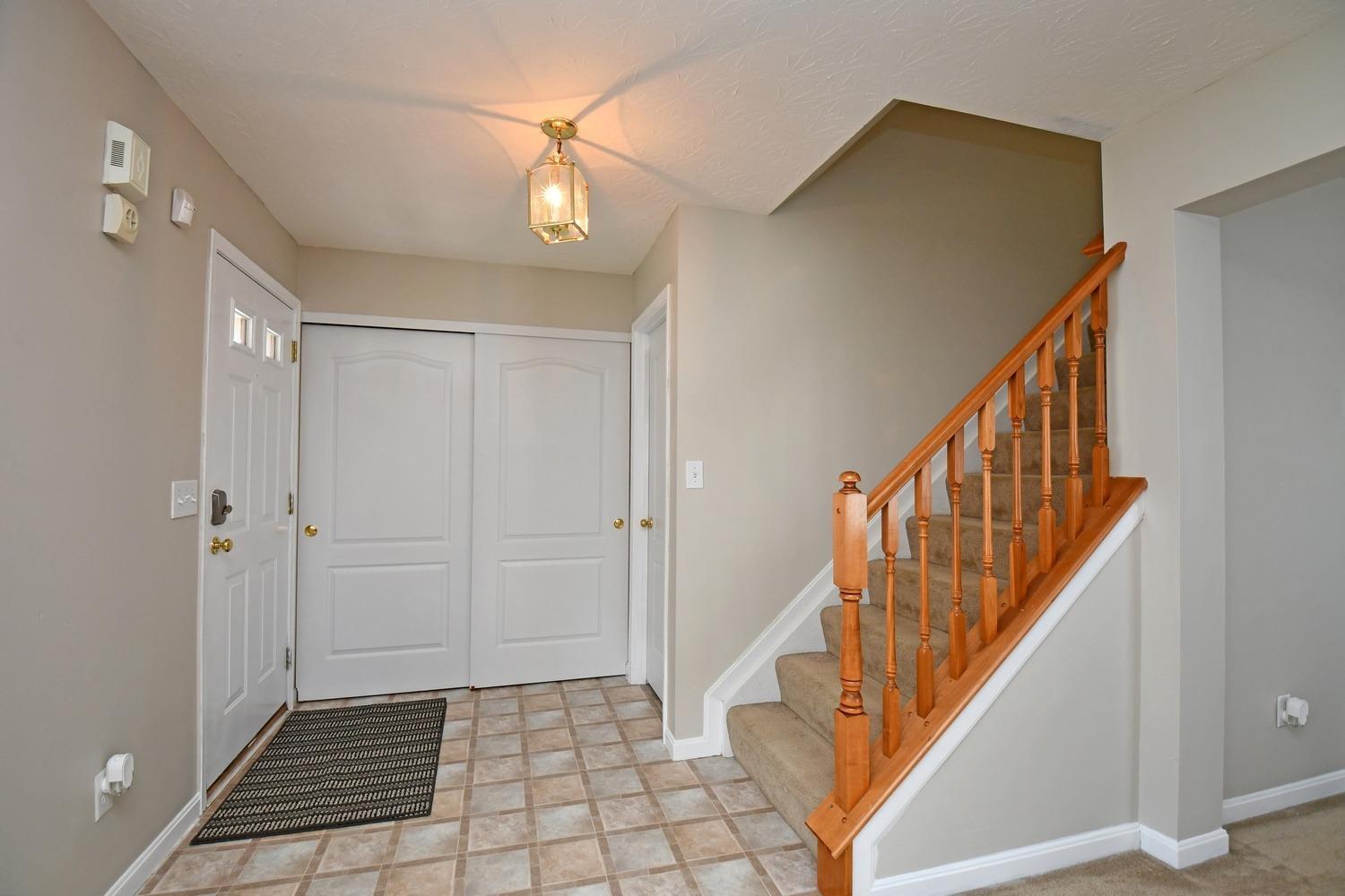 1567 Creekside Road Amelia, OH 45102 - Photo 3 of 34 Gallery Image 3