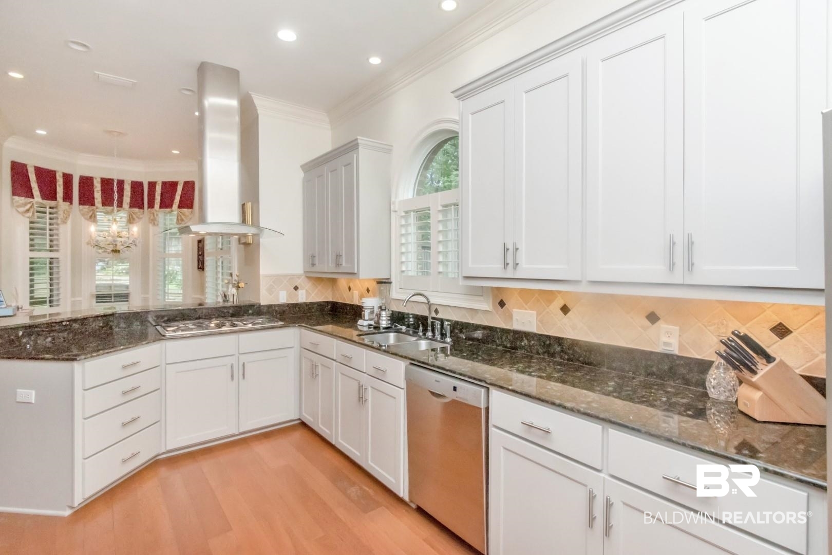 800 Country Club Court Mobile, AL 36609 - Photo 17 of 45