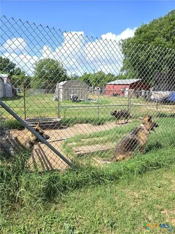 $170,000 | 1518 Golf Course Road, Gatesville, TX 76528