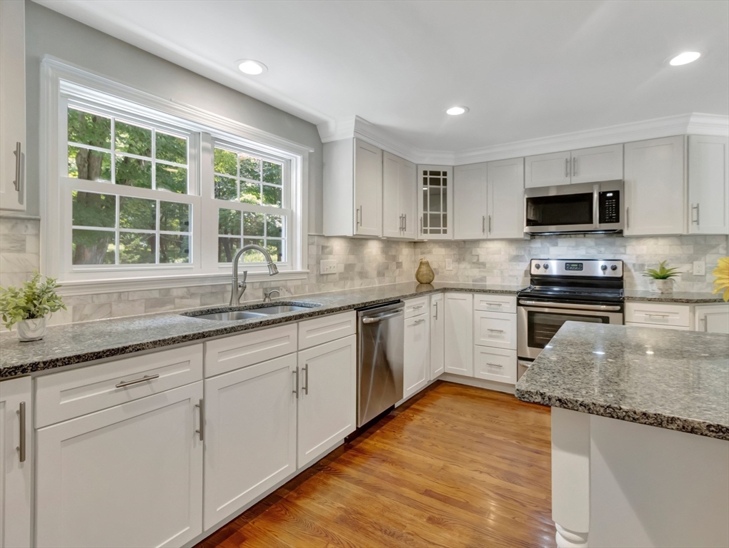 344 Old Post Road North Attleboro, MA 02760 - Photo 14 of 42