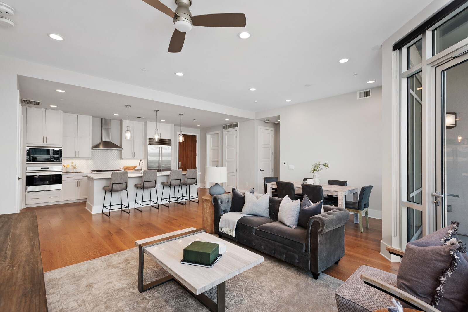 20 Rutledge Street, Unit 103 Nashville, TN 37210 - Photo 12 of 45 Gallery Image 12