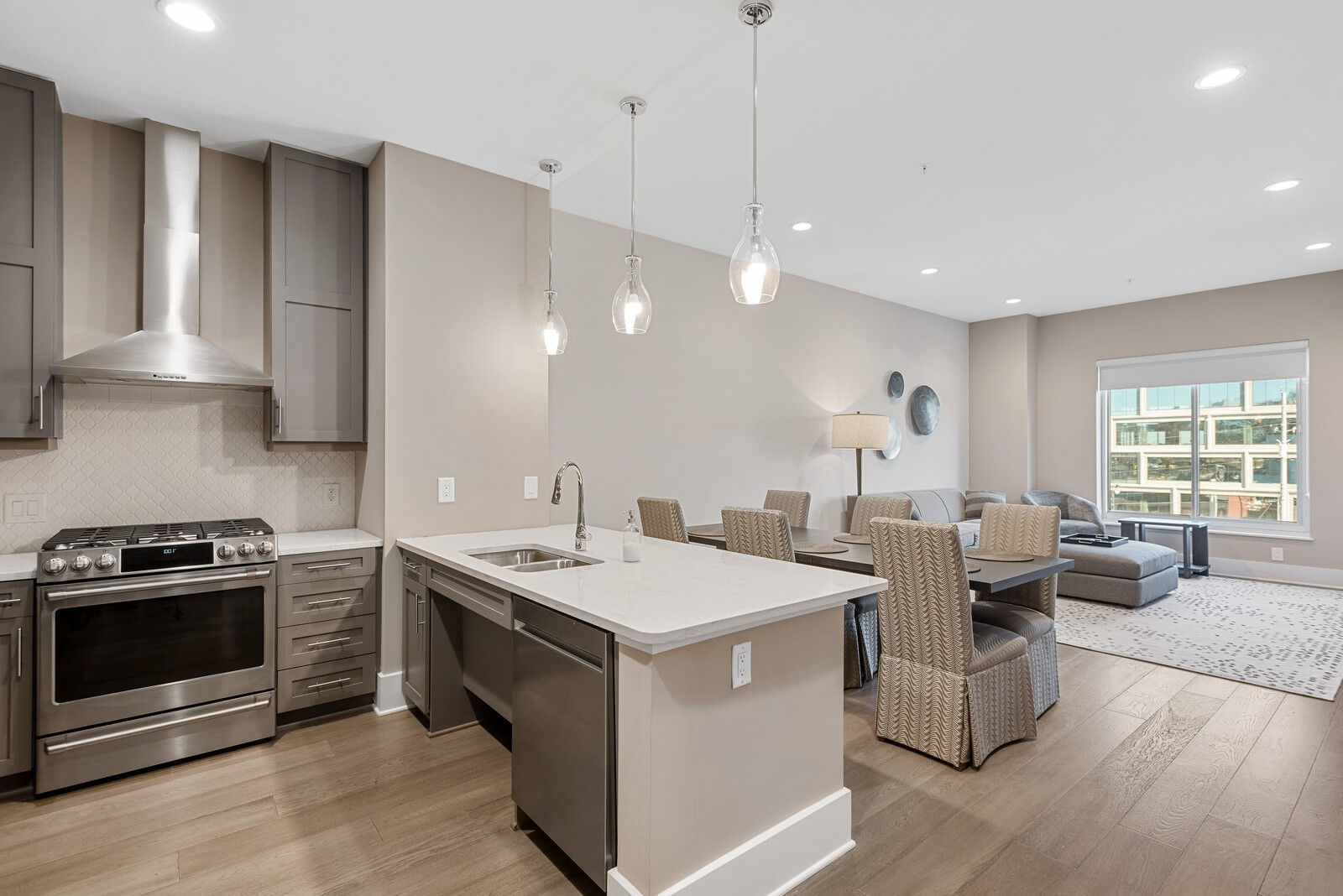 20 Rutledge Street, Unit 103 Nashville, TN 37210 - Photo 36 of 45 Gallery Image 36