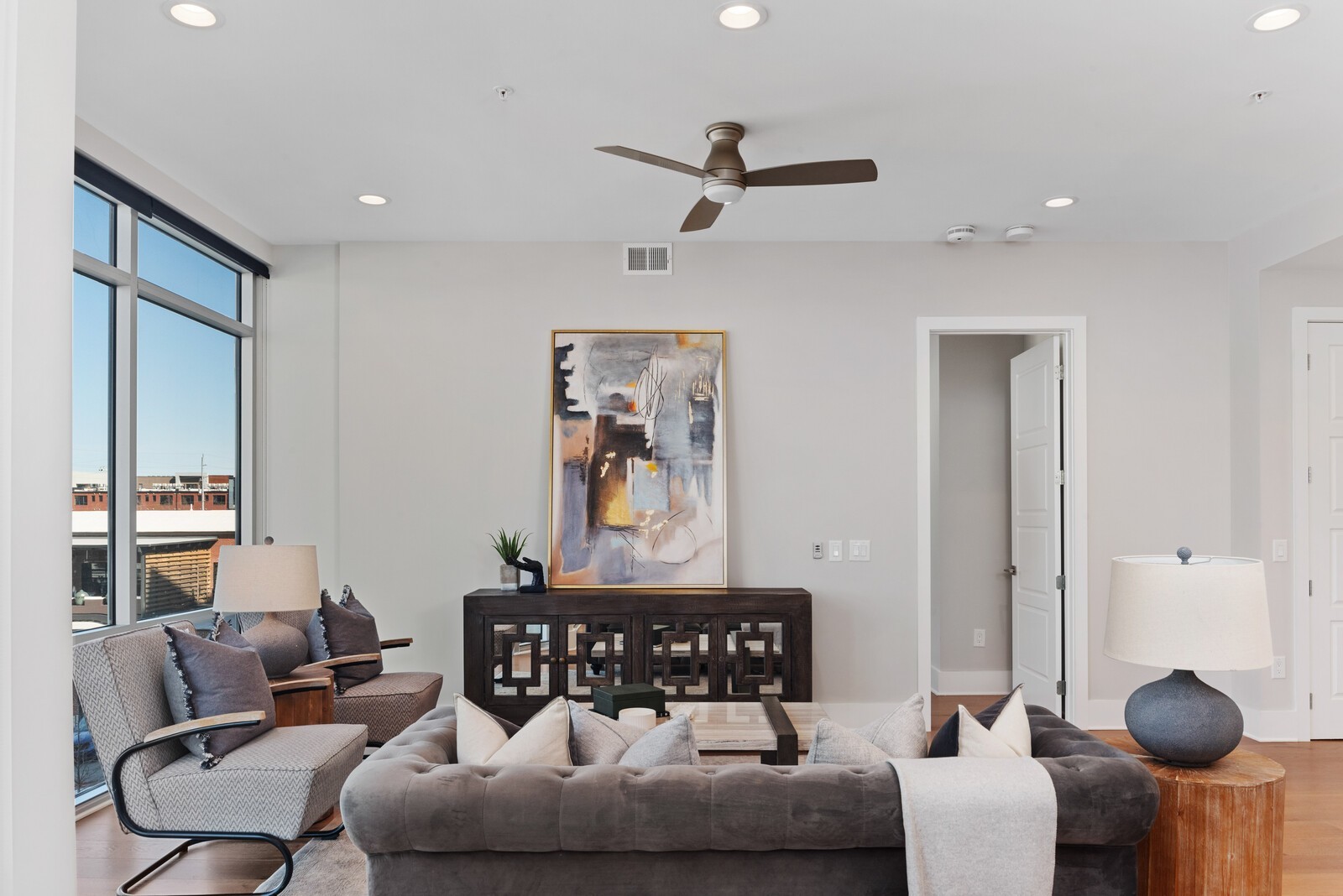 20 Rutledge Street, Unit 103 Nashville, TN 37210 - Photo 5 of 45 Gallery Image 5