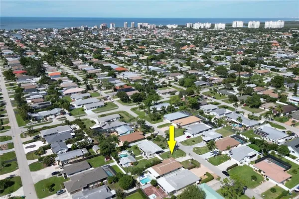 an aerial view of multiple house