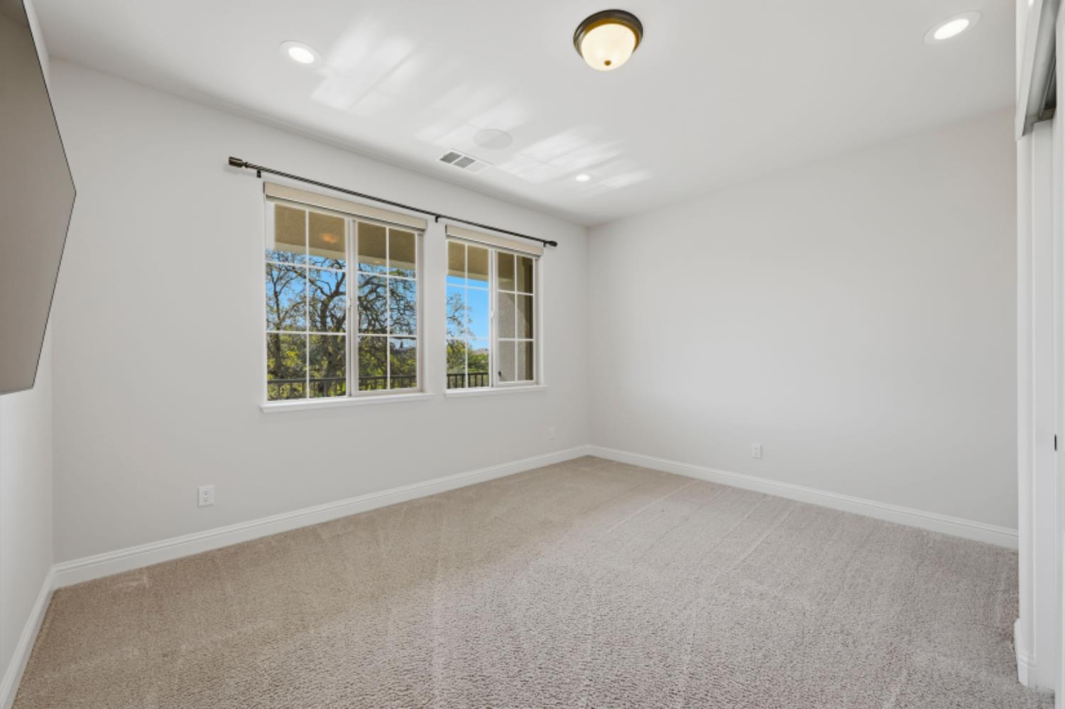 2714 Hidden Trail Loop Rocklin, CA 95765 - Photo 45 of 57 an empty room with windows