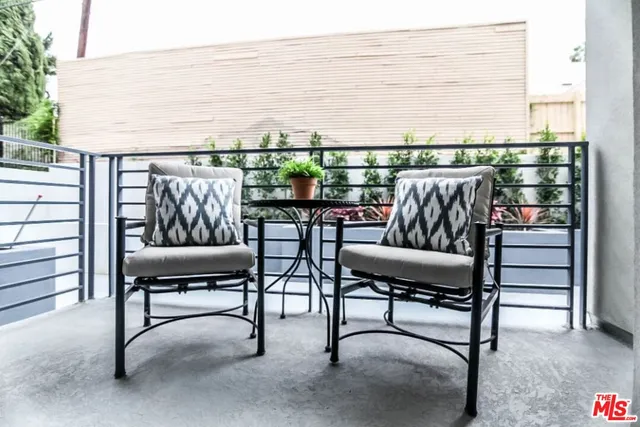 $10,750,000 | 5026 Rosewood Avenue, Los Angeles, CA 90004