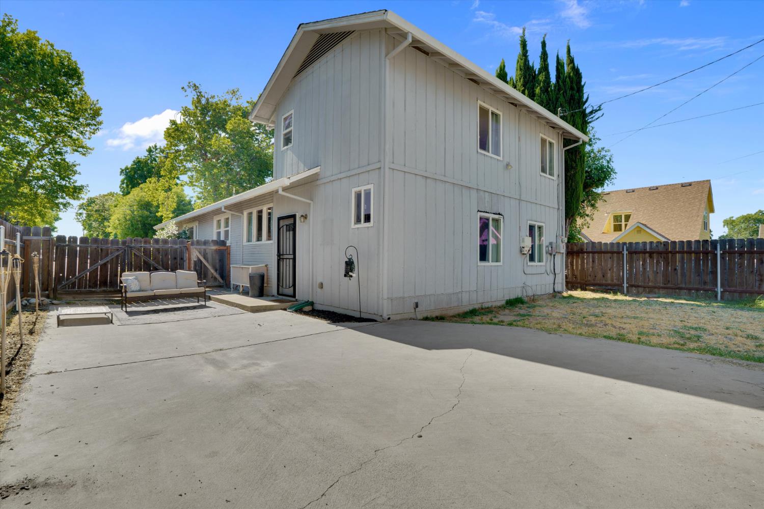 403 South Acacia Avenue Ripon, CA 95366 - Photo 30 of 34