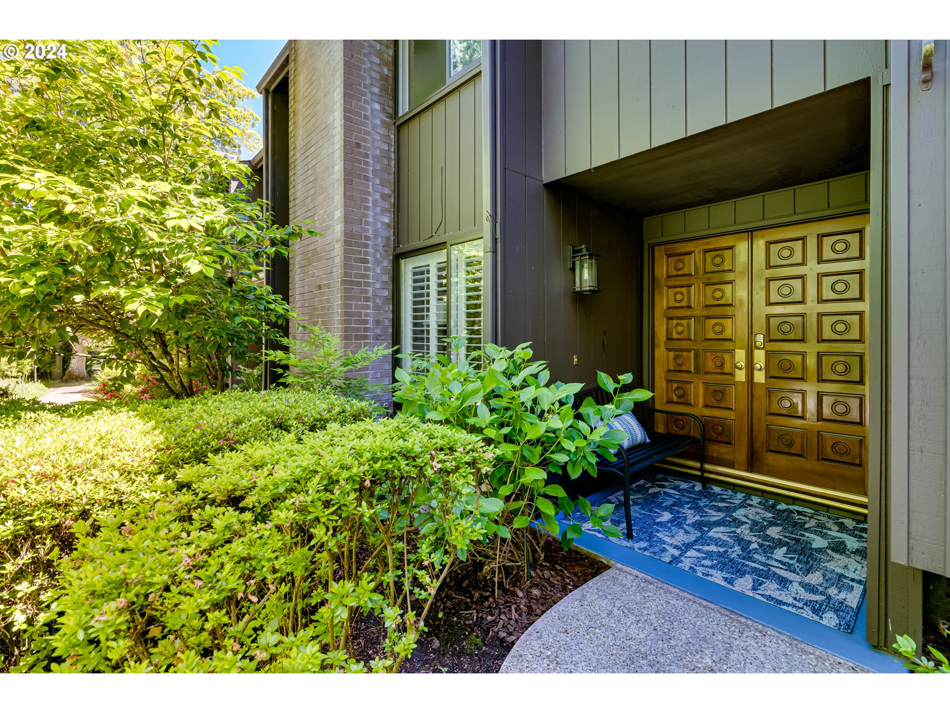 145 Westbrook Way Eugene, OR 97405 - Photo 2 of 48 a view of a pathway of the house