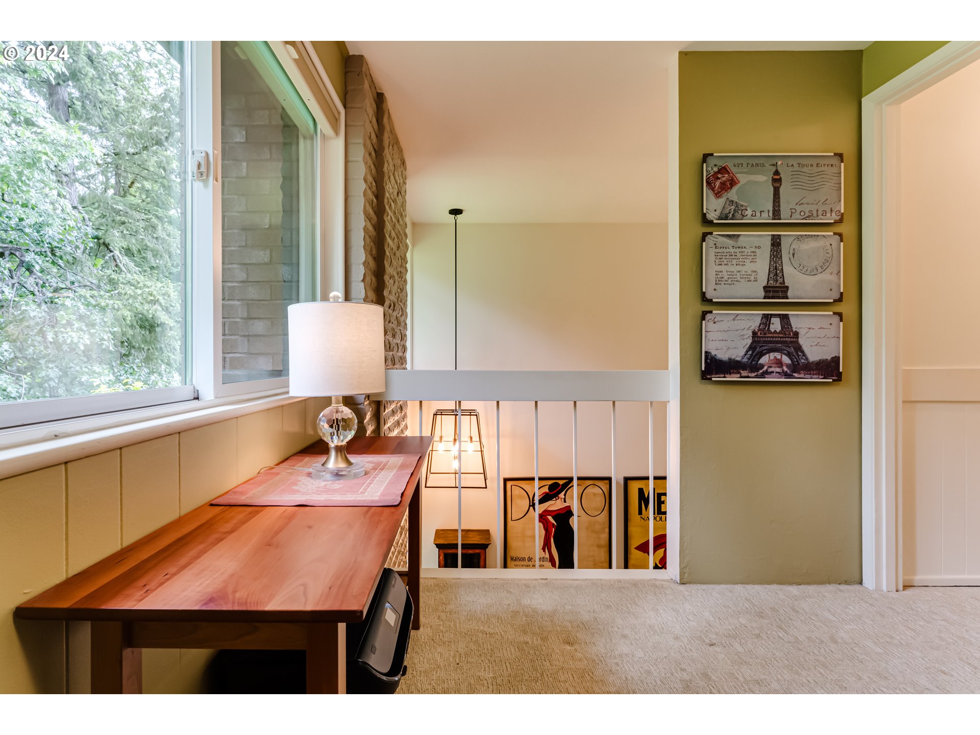 145 Westbrook Way Eugene, OR 97405 - Photo 37 of 48 a view of a living room and kitchen