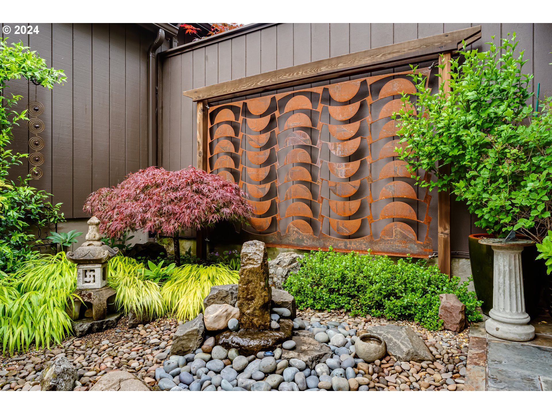 145 Westbrook Way Eugene, OR 97405 - Photo 42 of 48 a view of a garden