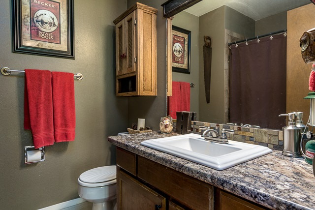 4611 East Lane Park Road Mead, WA 99021 - Photo 8 of 20