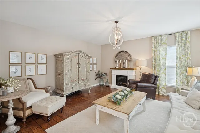 $389,900 | 158 Grayson Avenue, Savannah, GA 31419