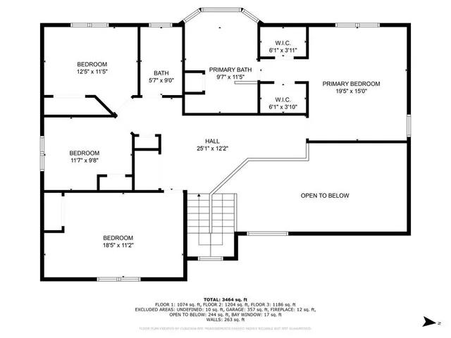 a black and white photo of a living room