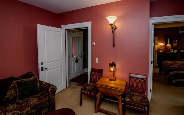 $435,000 | 28 Carriage Lane, Unit E3, Cavendish, VT 05153