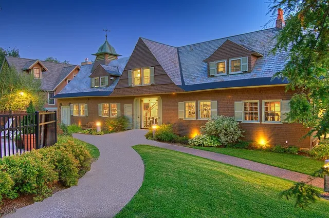 $435,000 | 28 Carriage Lane, Unit E3, Cavendish, VT 05153