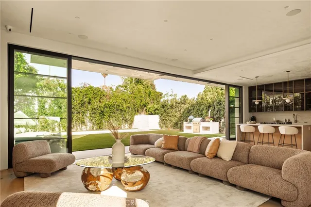 $3,795,000 | 13157 Otsego Street, Sherman Oaks, CA 91423