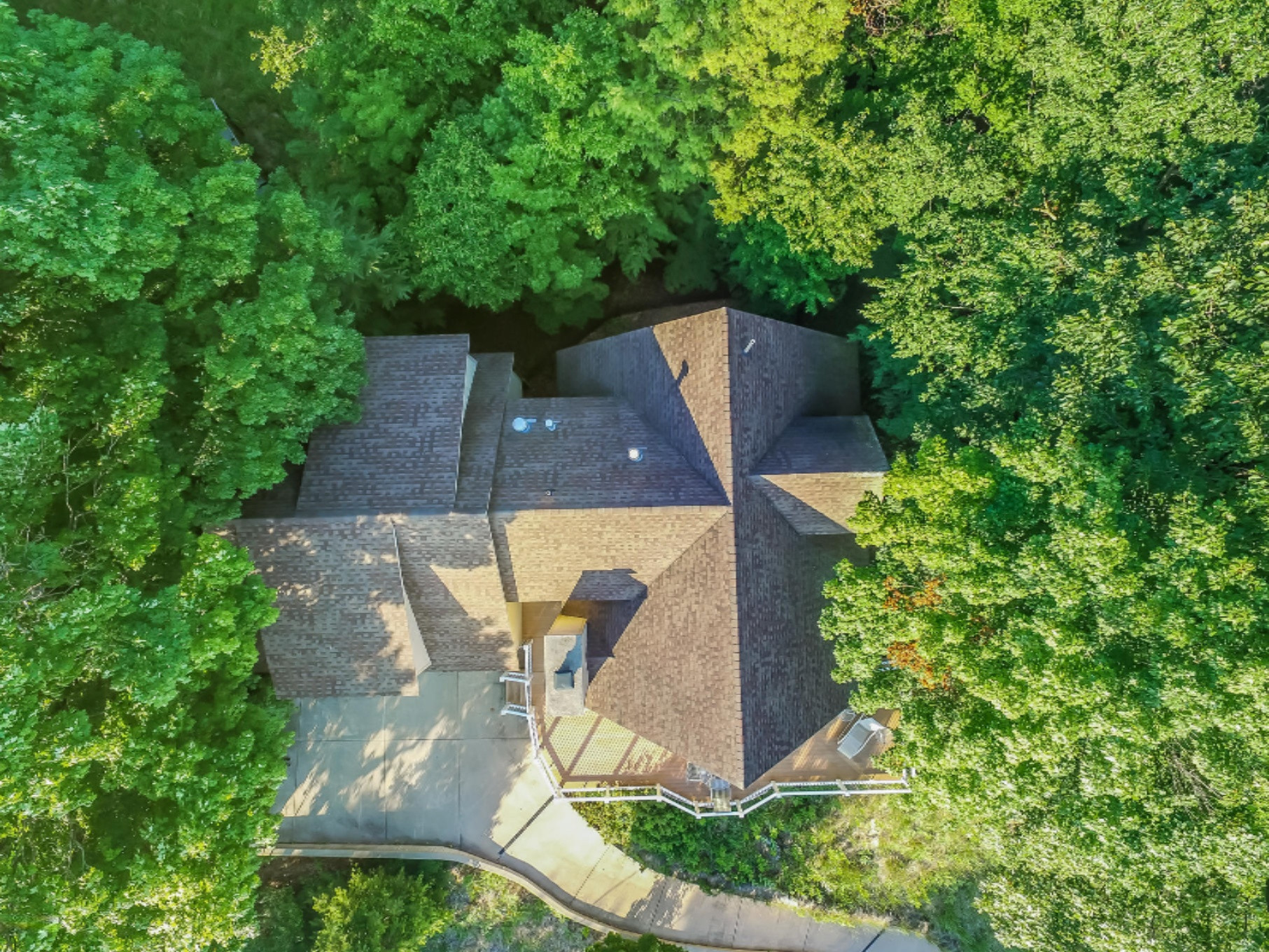 17926 North Shore Estates Road Spring Lake, MI 49456 - Photo 5 of 36 DJI_0046