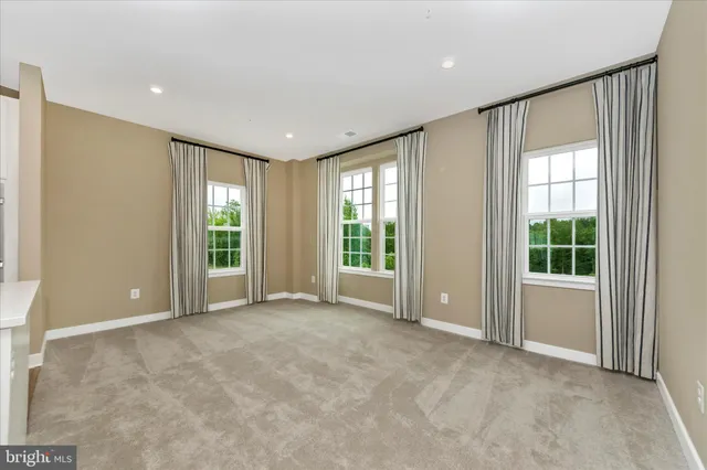 $499,000 | 10722 Presidential Parkway, Upper Marlboro, MD 20772