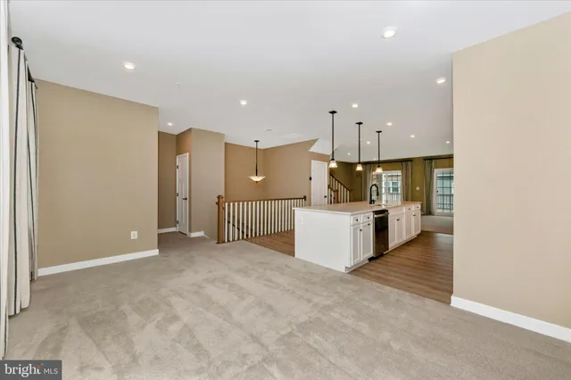 $499,000 | 10722 Presidential Parkway, Upper Marlboro, MD 20772