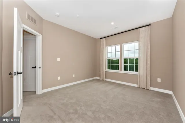 $499,000 | 10722 Presidential Parkway, Upper Marlboro, MD 20772