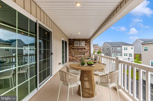 $499,000 | 10722 Presidential Parkway, Upper Marlboro, MD 20772