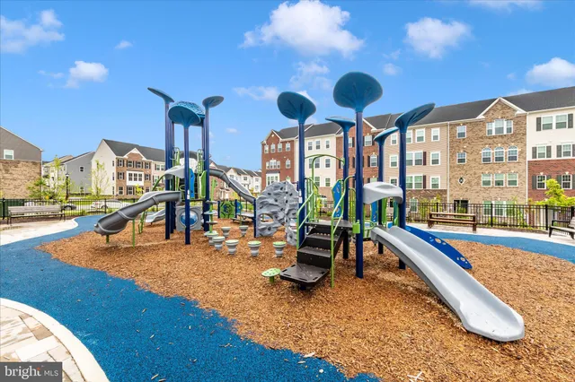 $499,000 | 10722 Presidential Parkway, Upper Marlboro, MD 20772