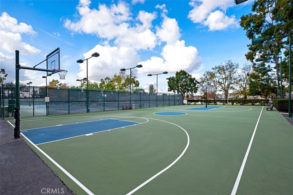 21526 Vía Serpiente Lake Forest, CA 92630 - Photo 44 of 51 a view of a tennis court