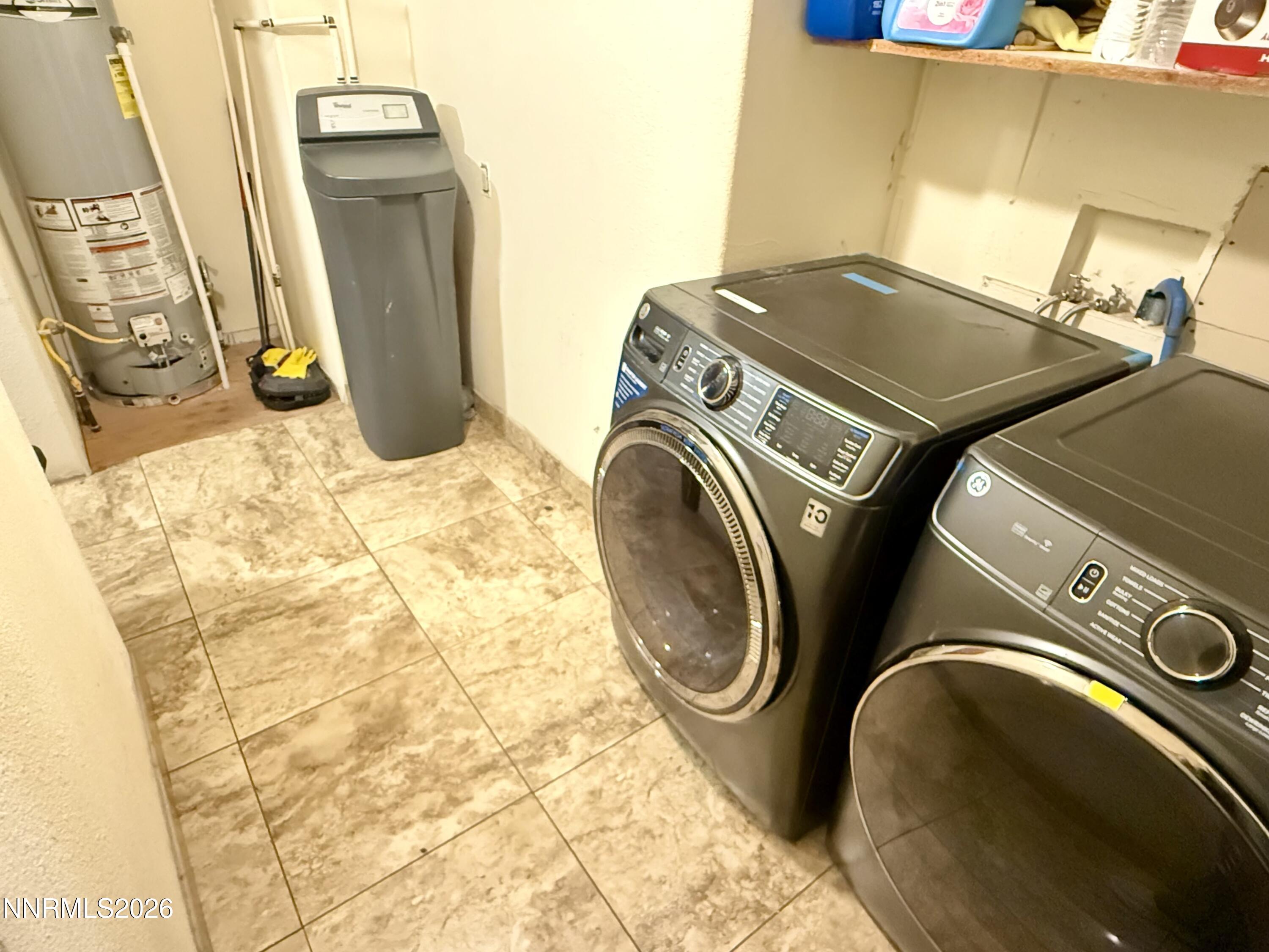 16380 Enargite Circle Reno, NV 89521 - Photo 5 of 27 wa