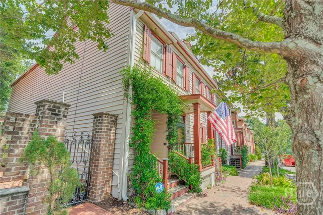 $1,500,000 | 540 East Taylor Street, Savannah, GA 31401