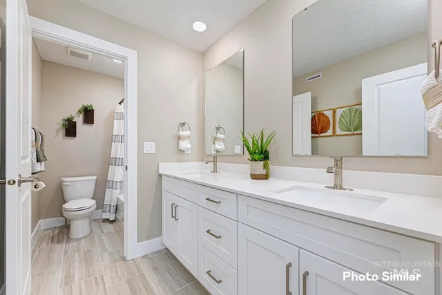 $419,900 | 1843 North Big Star Avenue, Eagle, ID 83616