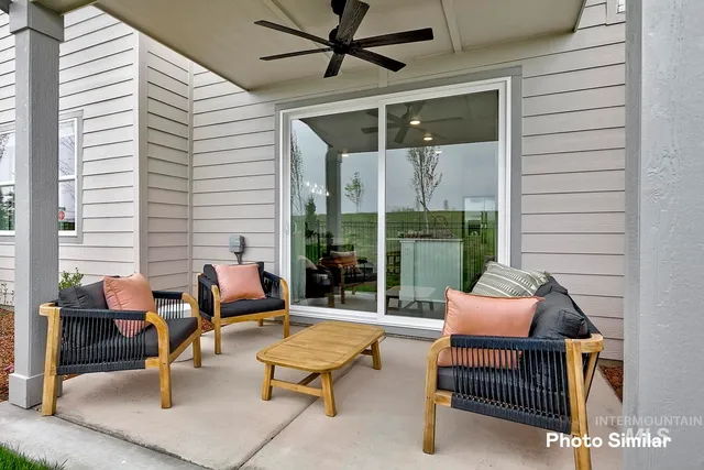 $419,900 | 1843 North Big Star Avenue, Eagle, ID 83616