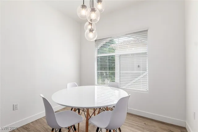 $1,995 | 1500 Cardinal Peak Lane, Unit 203, Las Vegas, NV 89144