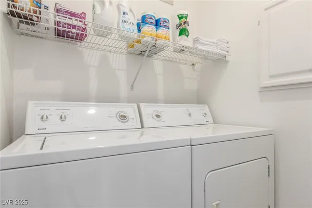 $1,995 | 1500 Cardinal Peak Lane, Unit 203, Las Vegas, NV 89144