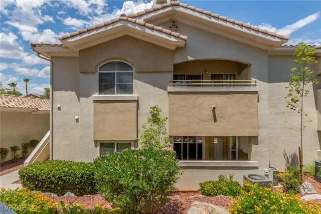 $1,995 | 1500 Cardinal Peak Lane, Unit 203, Las Vegas, NV 89144