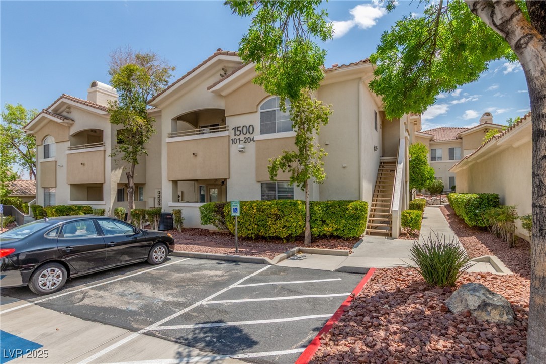 1500 Cardinal Peak Lane, Unit 203 Las Vegas, NV 89144 - Photo 9 of 34