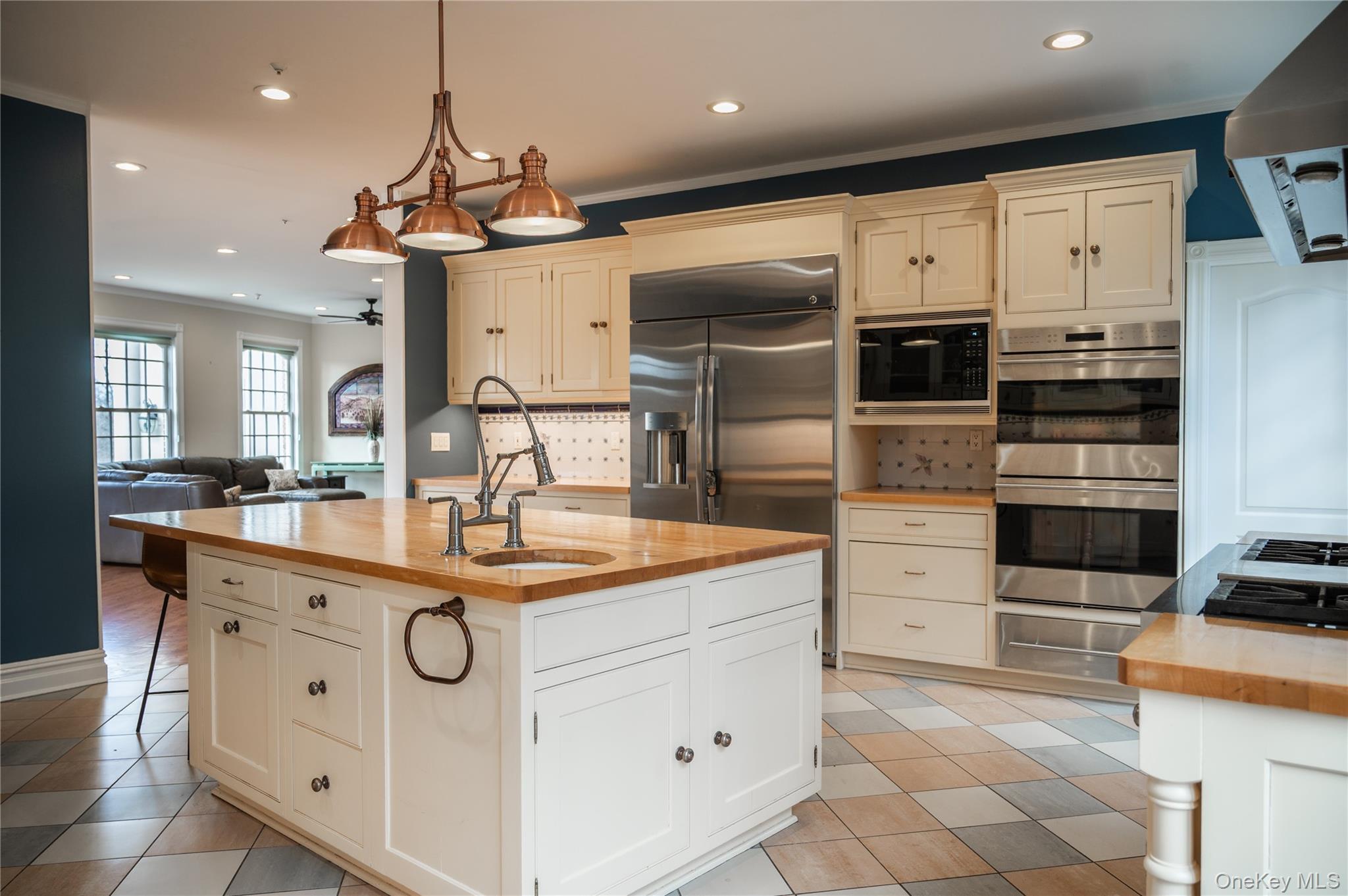 4 Springhouse Road Sloatsburg, NY 10974 - Photo 23 of 49