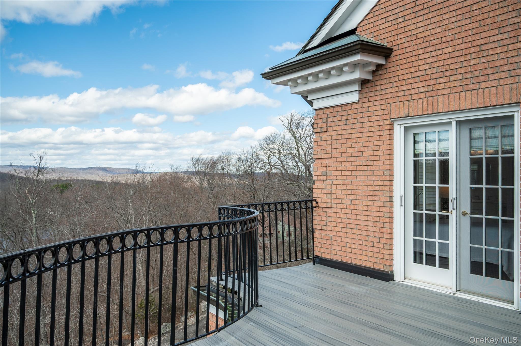 4 Springhouse Road Sloatsburg, NY 10974 - Photo 30 of 49