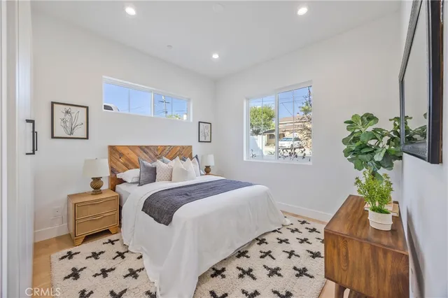 $1,750,000 | 2420 Ives Lane, Unit A, Redondo Beach, CA 90278