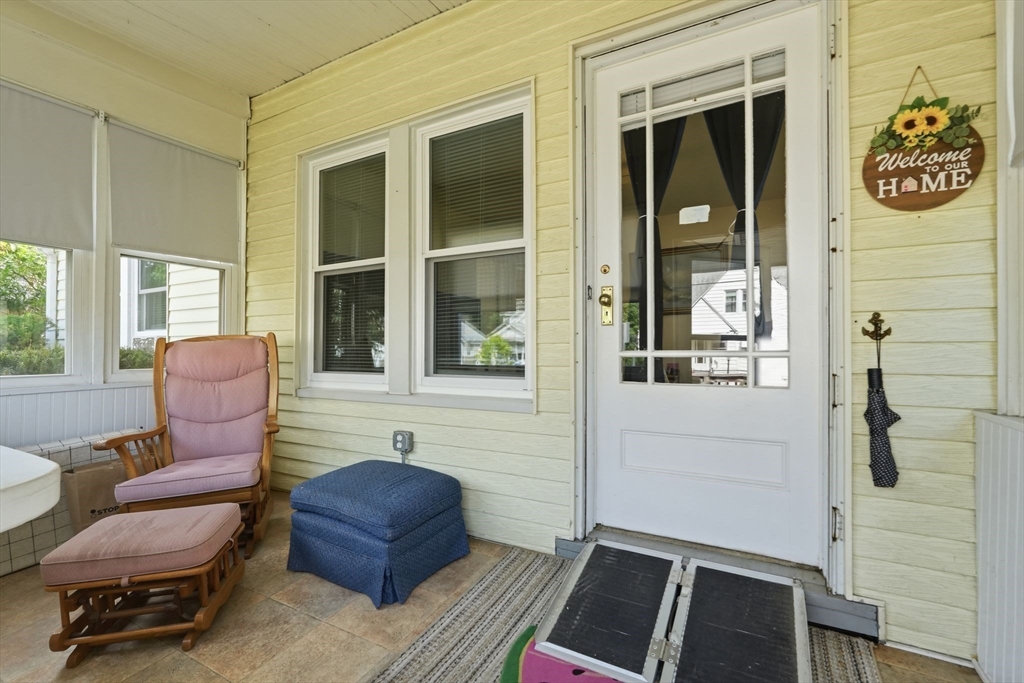 103 Duryea Street Springfield, MA 01104 - Photo 4 of 29 Gallery Image 4