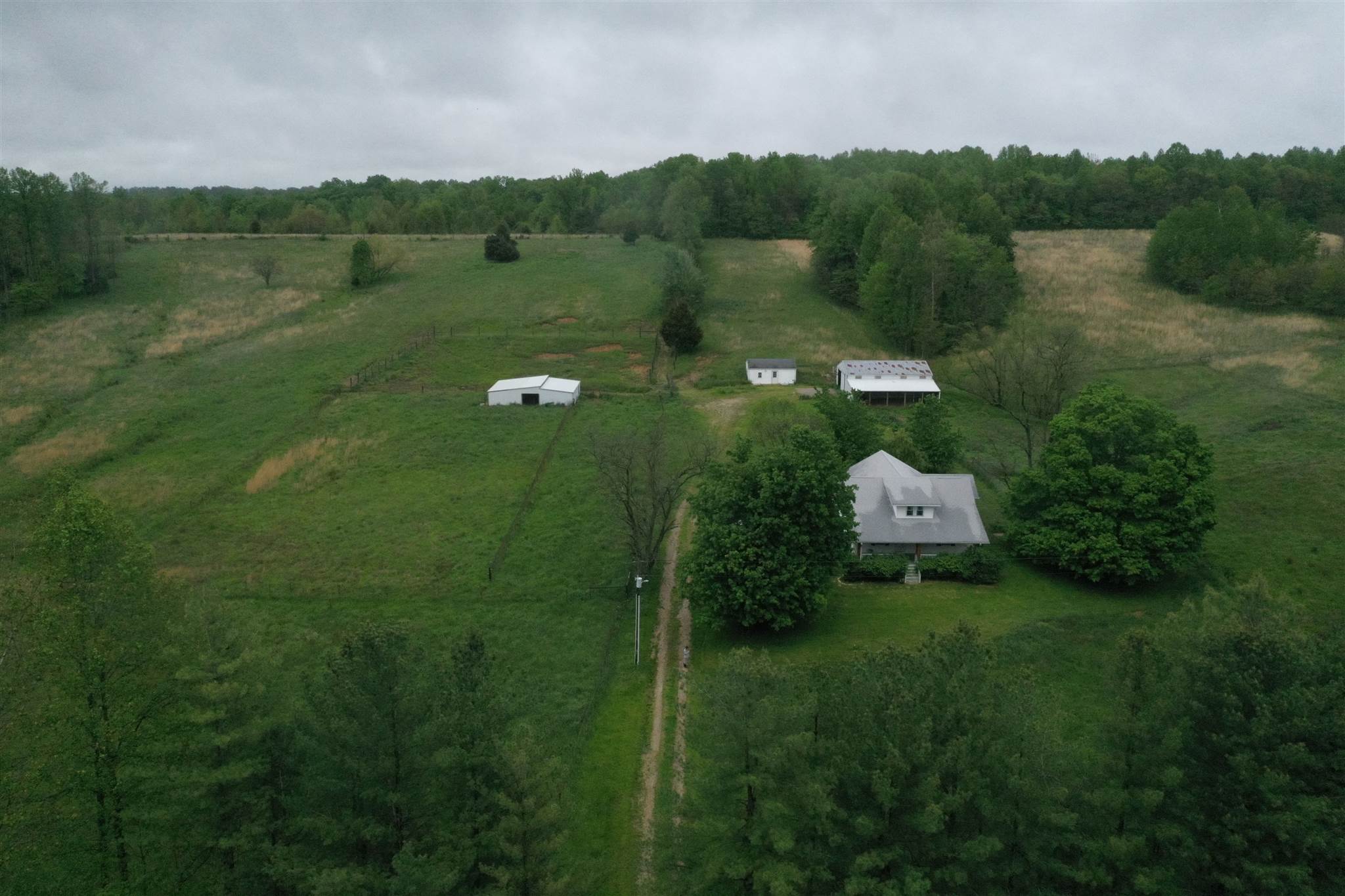 2351 North Kelly Branch Road Bloomfield, IN 47424 - Photo 22 of 36