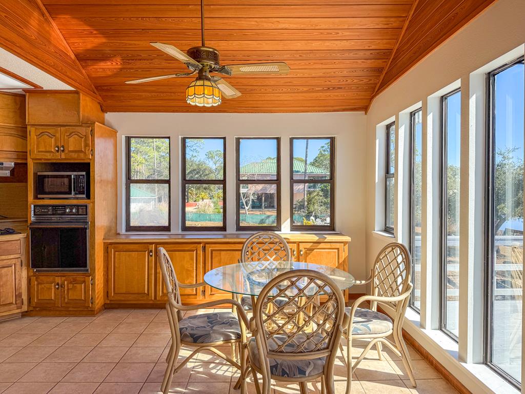 425 River Road Carrabelle, FL 32322 - Photo 21 of 35