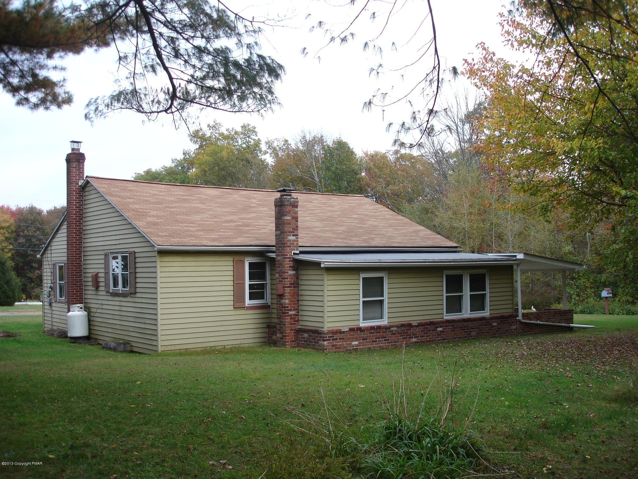 2738 Mountain Road Stroudsburg, PA 18360 - Photo 3 of 11 Rear View
