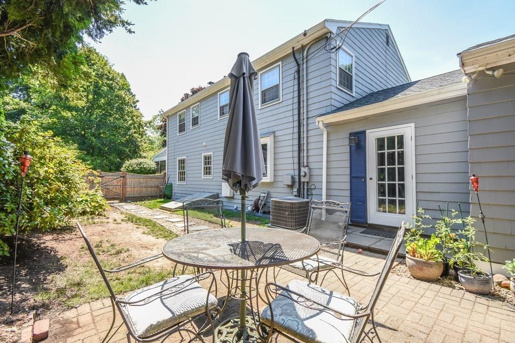 292 Nahant Road Nahant, MA 01908 - Photo 6 of 39 Gallery Image 6