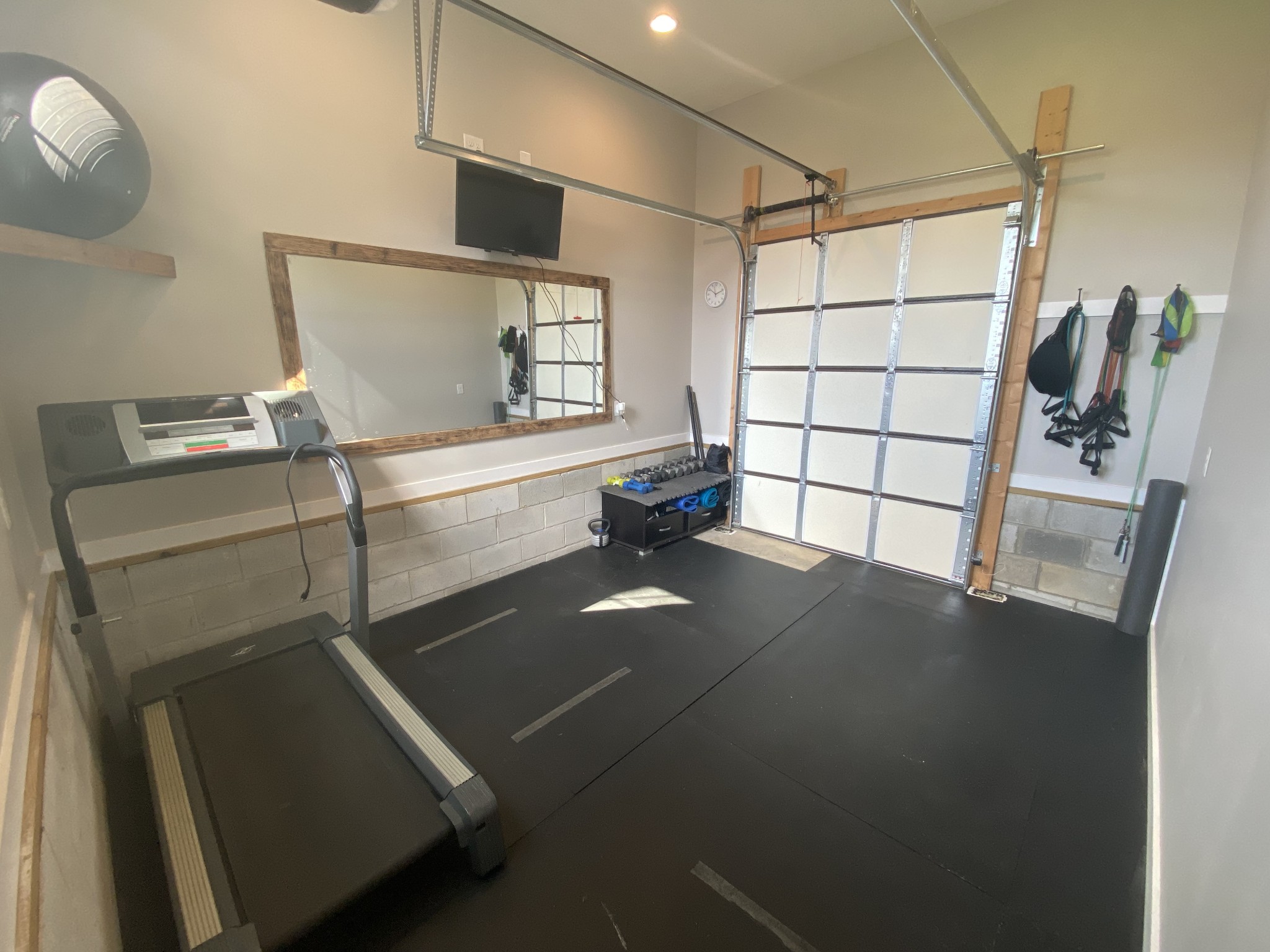 535 Tom Link Road Cottontown, TN 37048 - Photo 33 of 37 a view of a room with racks on the wall